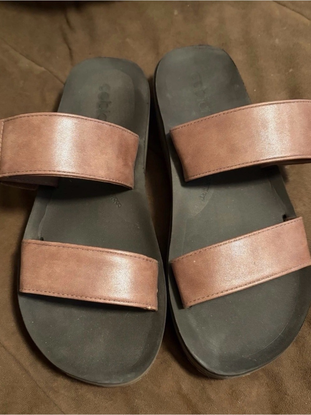 Women’s cobian sandals size 9